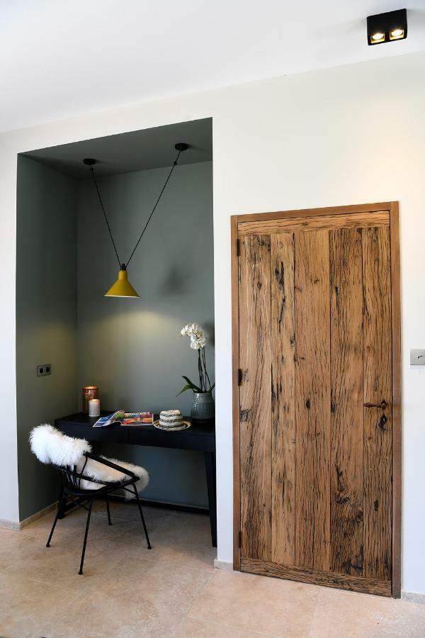 Les Loges En Provence "Villa Garrigue" Villeneuve-les-Avignon Exterior photo