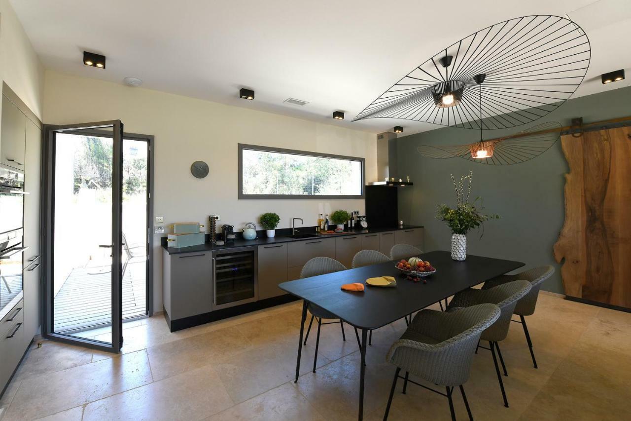 Les Loges En Provence "Villa Garrigue" Villeneuve-les-Avignon Exterior photo